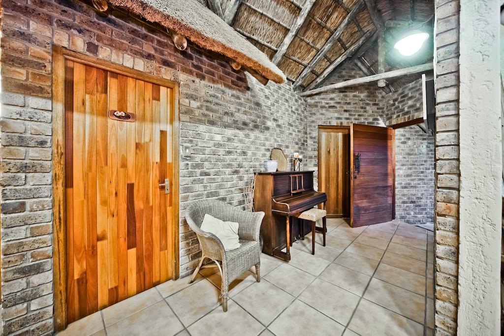 50 On Shepherd Boutique Guest House Сэндтон Экстерьер фото