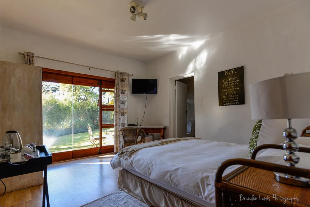 50 On Shepherd Boutique Guest House Сэндтон Экстерьер фото