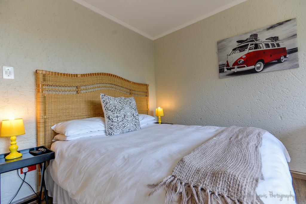 50 On Shepherd Boutique Guest House Сэндтон Экстерьер фото