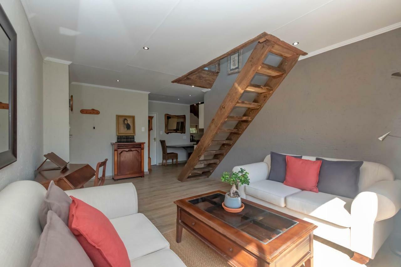 50 On Shepherd Boutique Guest House Сэндтон Экстерьер фото