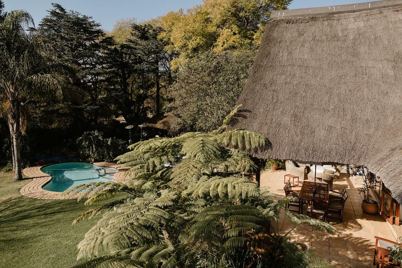 50 On Shepherd Boutique Guest House Сэндтон Экстерьер фото